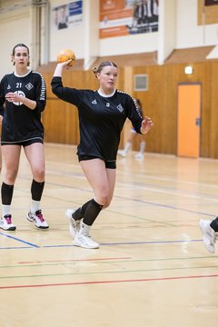 Bild 144 - wAJ TSV Ellerau - HSG Pinnau : Ergebnis: 28:13
